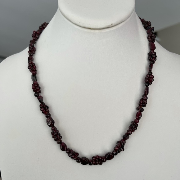 Antique natural garnet bead necklace - Picture 2 of 9